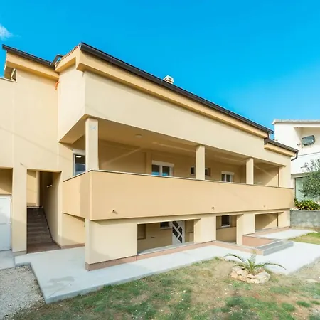 Apartment With A Parking Space Privlaka, Zadar - 14492 Privlaka (Zadar)