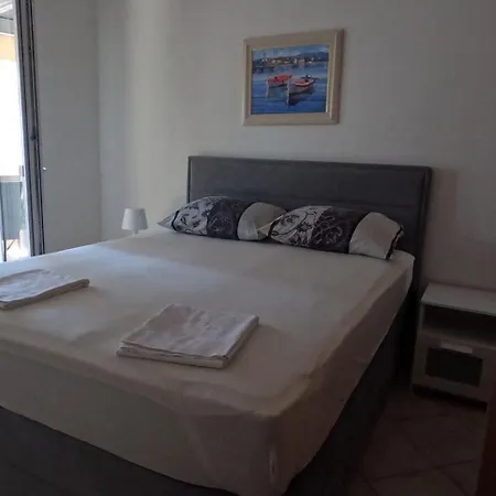 With Parking Space - Zadar - 14492 Privlaka (Zadar)