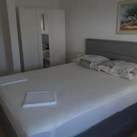 With Parking Space - Zadar - 14492 Apartman Privlaka (Zadar)