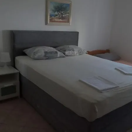 Apartman With Parking Space - Zadar - 14492